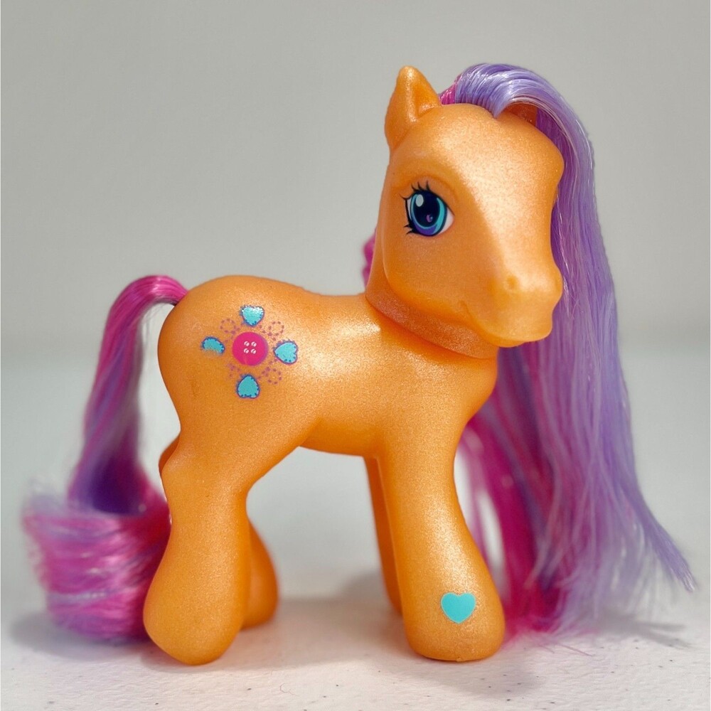 VTG G3 My Little Pony Sew-and-So Orange Purple Pink Button Hasbro 2004 - Flaw